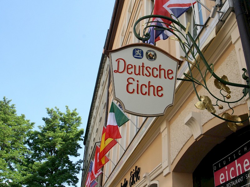 Home Deutsche Eiche München